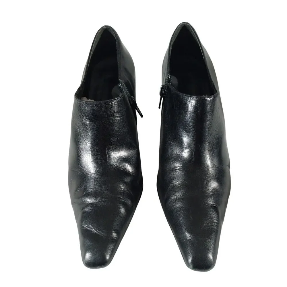 MICHELLE D.! BLACK GENUINE LEATHER POINTY TOE, RECTANGLE HEEL BOOTIES, HEELS! 5M